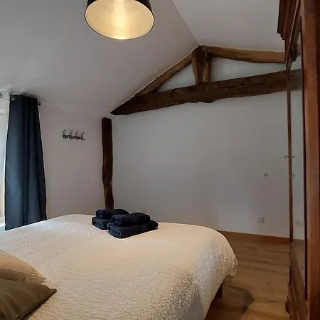 Dans Maison Medievale Calme Fibre 2 Ch Jarnioux