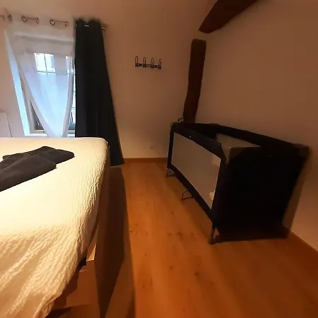 Dans Maison Medievale Calme Fibre 2 Ch * Jarnioux